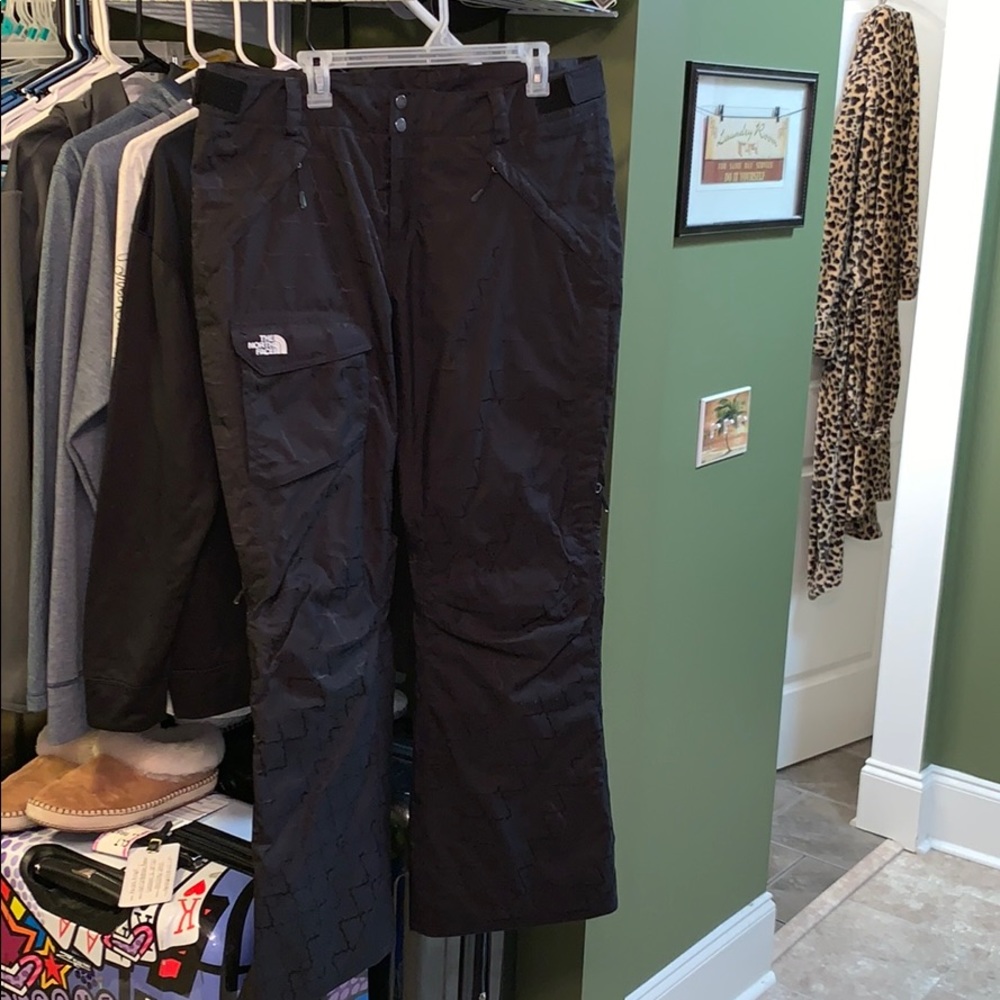 The North Face Women’s Ski Pants - EUC